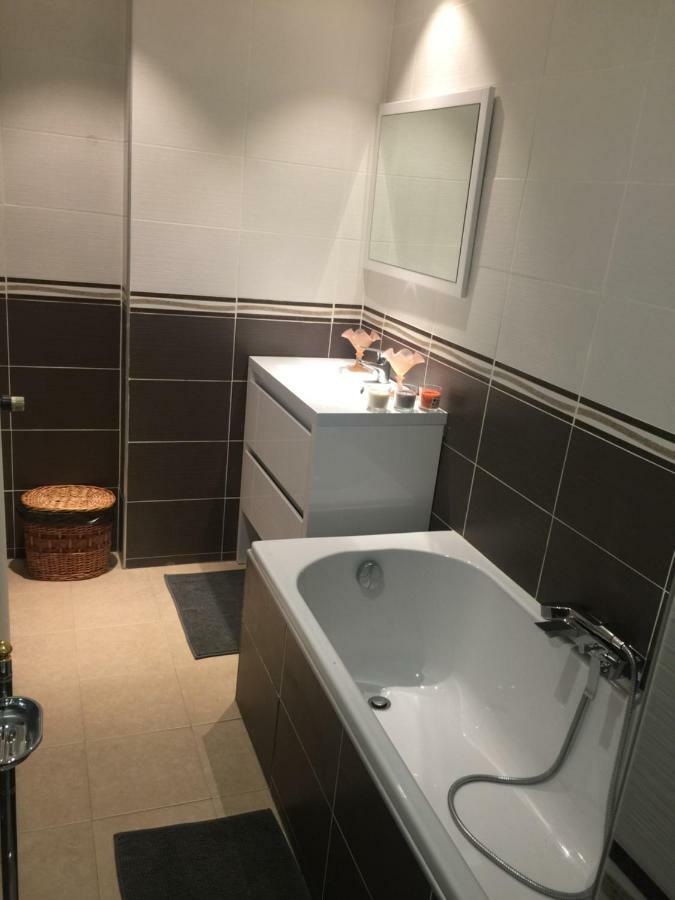 Gite 100M2, Jardin Prive, 3 Chambres A Mondelange エクステリア 写真